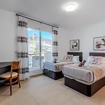 Obsidian Peridotita Vakantiehuis *