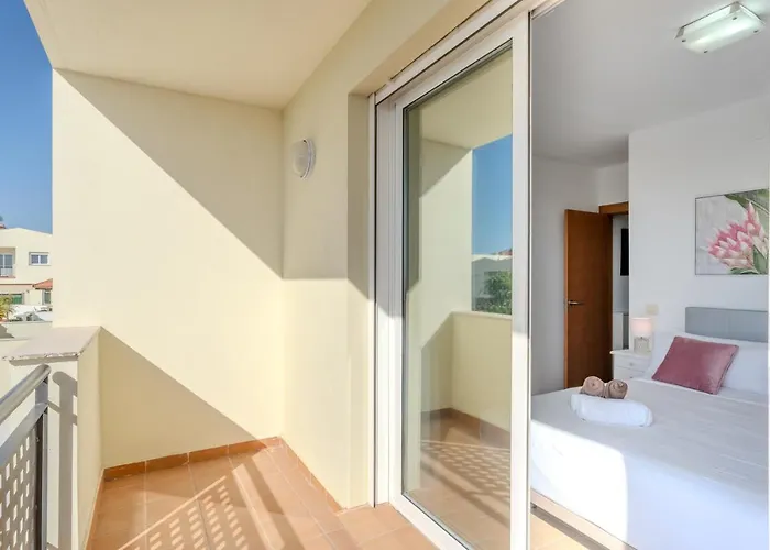 Obsidian Peridotita Дом отдыха Адехе