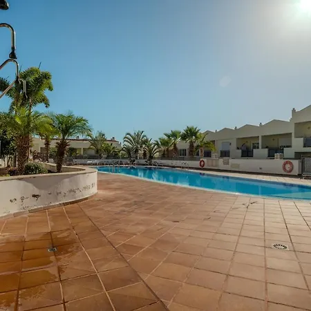 Дом отдыха Obsidian Peridotita