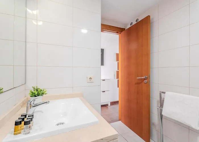 Tatil Evi Obsidian Peridotita Costa Adeje